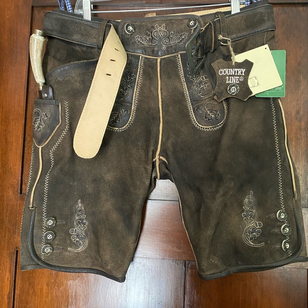 Brand new tags on traditional Bavarian lederhosen, shirt and knife. Never worn.